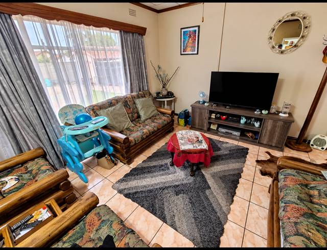 3 BEDROOM HOUSE FOR SALE IN VANDERBIJLPARK SE 7
